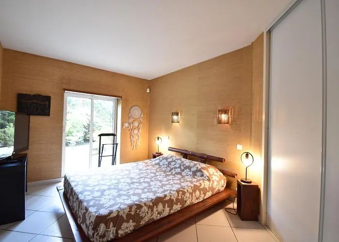 Thais - Hossegor Tres Agreable Avec Piscine Situee Dans Un Quartier Residentiel Villa *